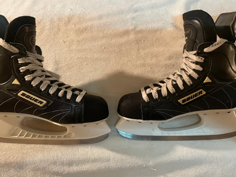 Bauer Supreme 2000 Hockey Skates Regular Width 8 (Used)