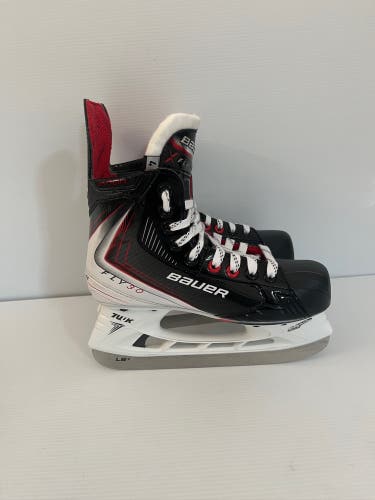 Like New Size 4 D Intermediate Bauer Vapor Fly30 Hockey Skates