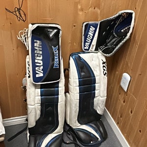 35" 2006 Goalie Leg Pads (Used)