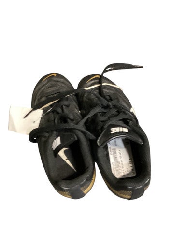 Used Nike Soccer Cleats Black Youth 10.5 11884-S000052505