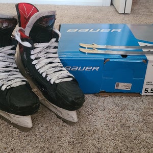 Bauer Vapor X5 Pro Hockey Skates Regular Width Size 5.5 Fit 2 (Used) + Extra Steel