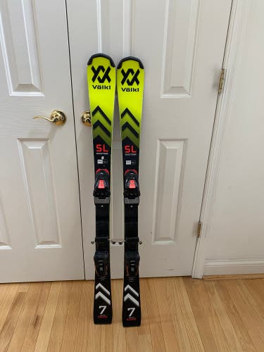 Unisex 2024 Volkl Racetiger SL JR 122 cm Racing Skis (Used)