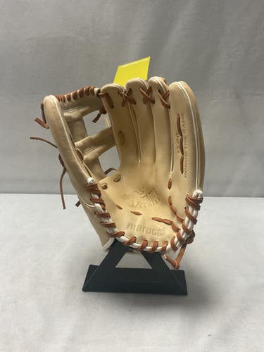 Used Marucci ACADIA SERIES BB/SB Glove RH Throw Tan 12" 11490-S000265137