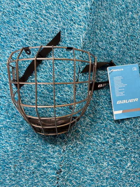 (New) Medium Bauer Profile III Facemask Cage