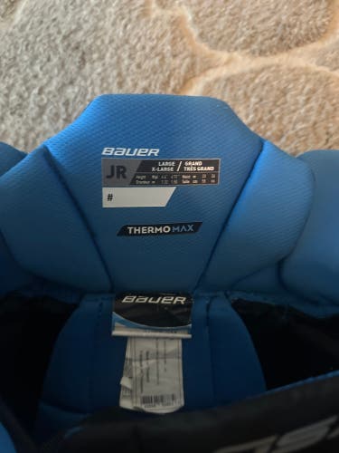 Junior Large 2023 Bauer GSX Hockey Goalie Pants (Used)