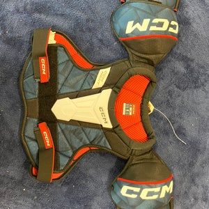 Large Junior CCM Next Shoulder Pads (Used)