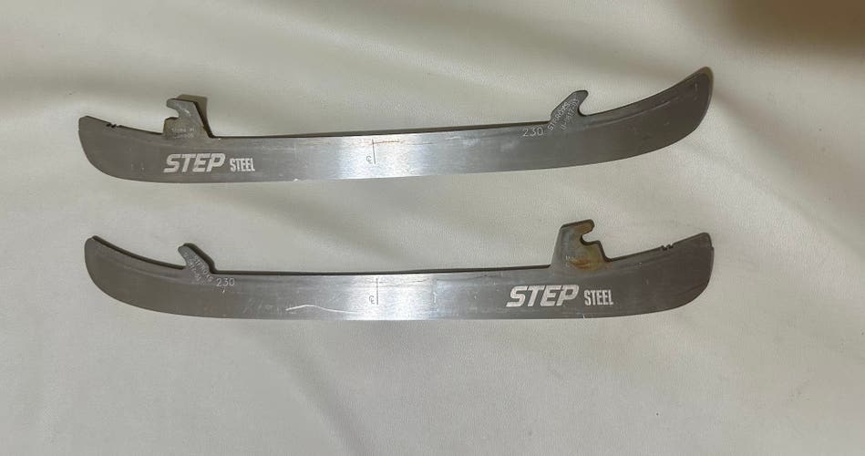 Step Steel STPROXS 230 mm (Used)