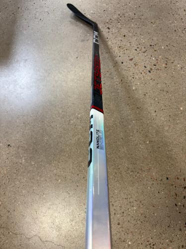 Intermediate CCM Jetspeed FT6 Pro Hockey Stick Left Hand | P29 55 Flex (Used)