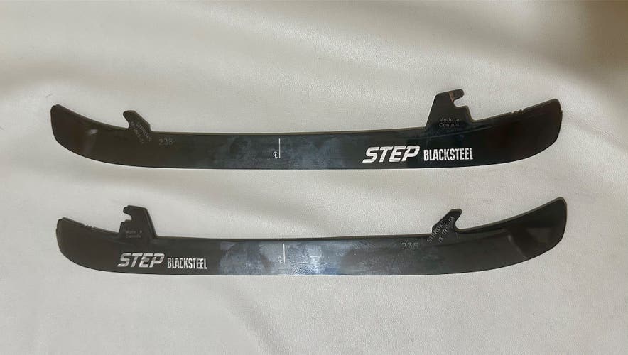 Step Steel STPROXS Blacksteel 238 mm (Used)