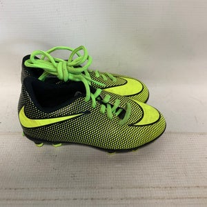 Used Nike Soccer Cleats Yellow Youth 10.0 11823-S000034206