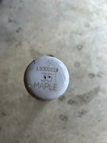 Louisville Slugger S345 Maple Bat 35" (Used)