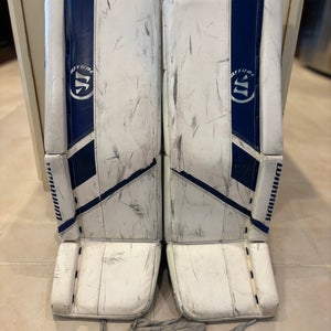 26" Warrior Ritual G5 Goalie Leg Pads (Used)