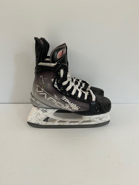 Used Size 5.5 Right 5 Left Fit 2 Bauer Vapor Hyperlite Pro Stock Hockey Skates
