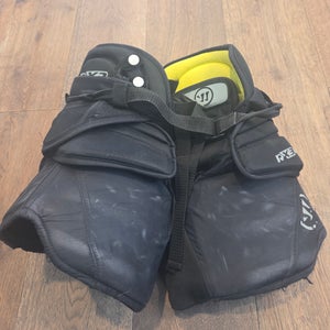 Junior Small Warrior Ritual x3 E+ Hockey Goalie Pants (Used)