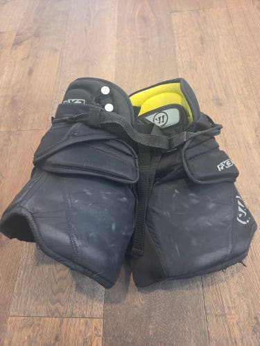 Junior Small Warrior Ritual x3 E+ Hockey Goalie Pants (Used)