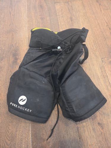 Youth Small Pure Hockey Hockey Pants (Used)