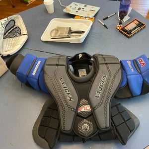 XL 2023 Vaughn V10 Goalie Chest Protector (Used)