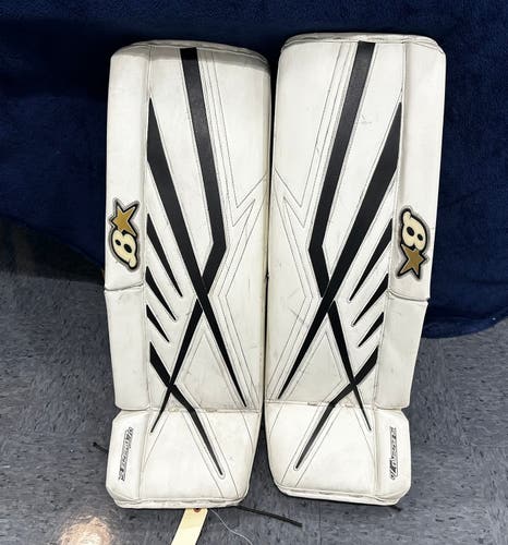 White 32" Intermediate Brian's Subzero 7.0 Goalie Leg Pads (Used)