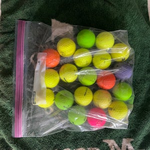 Refurbished Colored Golf Balls (1 Dozen)