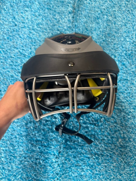 Cascade LX Women's Lacrosse Helmet (Used)