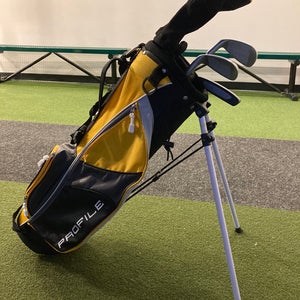 Wilson Profile JGI Clubs (Starter Set) | RH Junior Flex