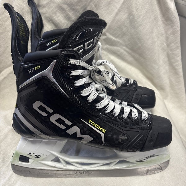 Senior Size 8 CCM TACKS XF80 Ice Hockey Skates.  Excellent Condition.