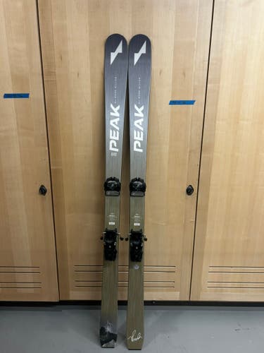 184 Peak Free Skis with Bindings
