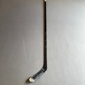 Used 55 Flex P28 Intermediate CCM Trigger 6 Pro Right Handed Hockey Stick