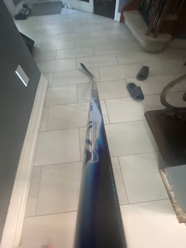 Intermediate Bauer Vapor FlyLite Left Hand Hockey Stick (New)