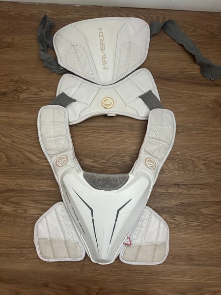Adult Maverik MAX EKG Shoulder Pads (Used)