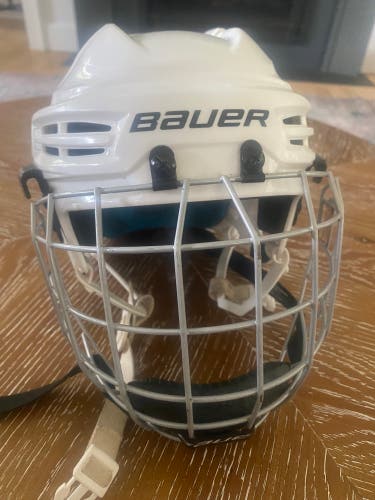 White Youth Bauer Prodigy Helmet (Used)