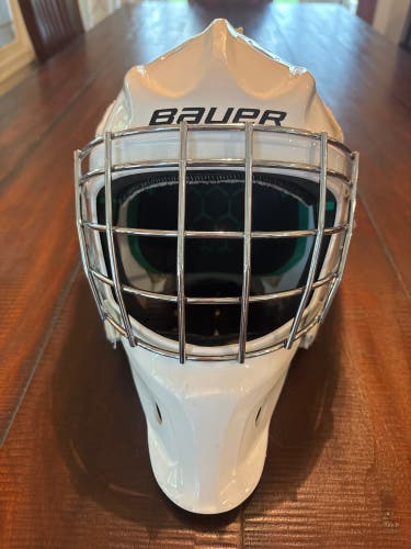 Junior Medium 2019 Bauer NME 4 Goalie Mask (Used)