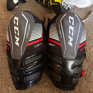 Senior Medium CCM JetSpeed XTRA Elbow Pads (Used)