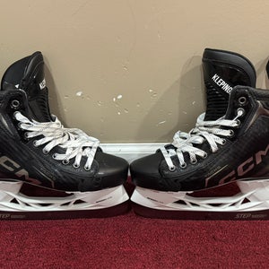 CCM Tacks XF Pro Hockey Skates Regular Width Pro Stock Size 6 (New) Item#MNXF