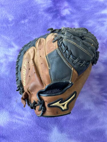 Brown Mizuno Samurai RH Catcher's Baseball Glove 33" (Used)