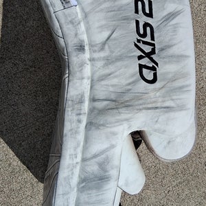 CCM Axis 2 Regular Blocker Senior  (Used)