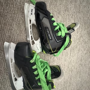 Bauer GSX Hockey Goalie Skates Regular Width Size 13.5