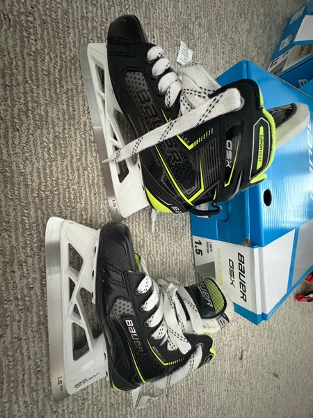 Bauer GSX Hockey Goalie Skates Regular Width Size 1.5 used less then 3 months