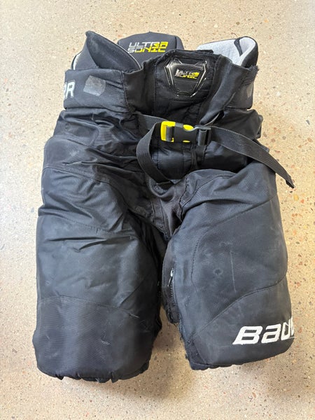 Black Senior Large Bauer Supreme Ultrasonic Hockey Pants (Used)