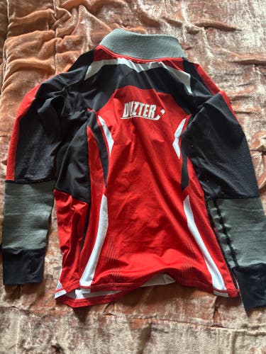 Duzter youth XL neck and wrist guard hockey compression shirt - female