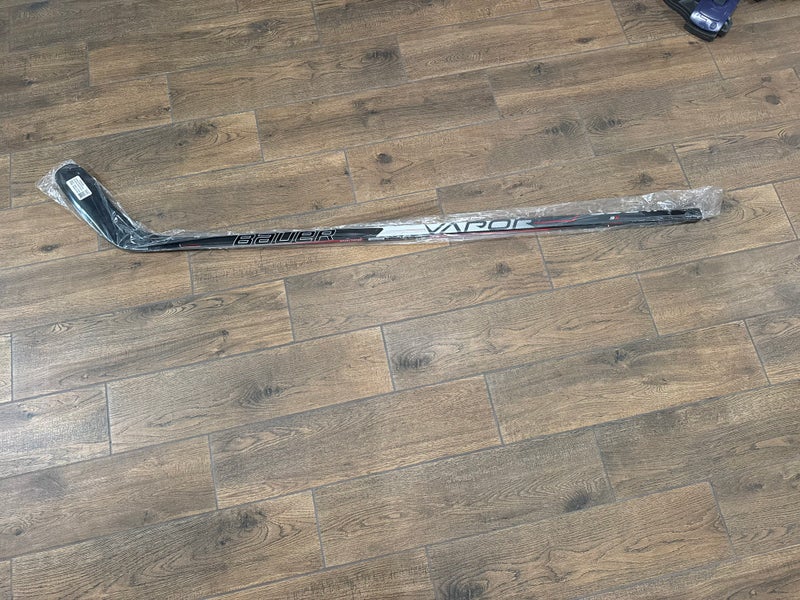 Junior Bauer Vapor 3X Right Handed Hockey Stick P88 (New)