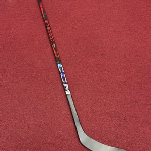 Senior CCM Jetspeed FT6 Pro Left Hand Hockey Stick P28 80 flex Pro Stock (New) Item#CG28