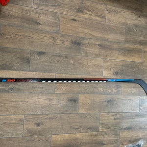 Junior Warrior Covert QRE 20 Pro Hockey Stick W03 (New) 50 Flex Right Hand