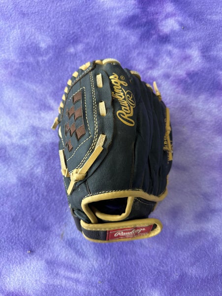 Brown Rawlings Highlight Series LH Pitcher's Baseball Glove 10" (Used)