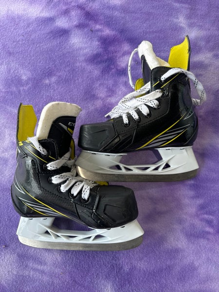 CCM Tacks 4092 Hockey Skates | Youth 11 (Used)