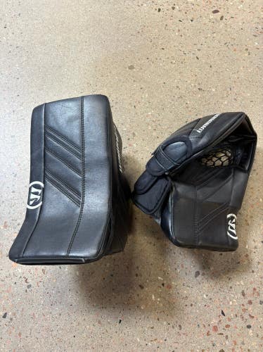 Black Senior Warrior Ritual GT2 Goalie Gloves & Blockers Full Right (Used)