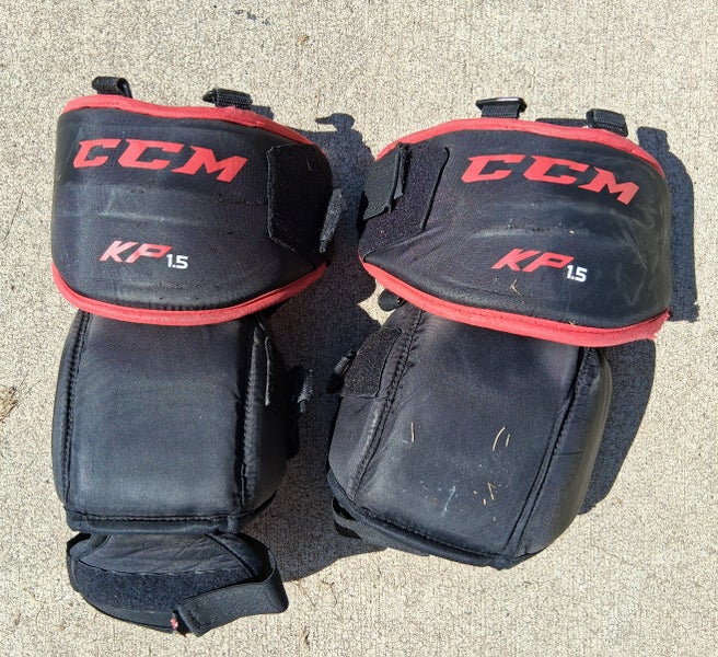 CCM KP 1.5 SR hockey goalie knee pads (Used)