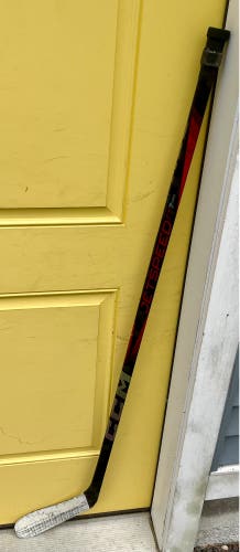 Junior CCM Jetspeed FT7 Pro Right Handed Hockey Stick P28 (Used)