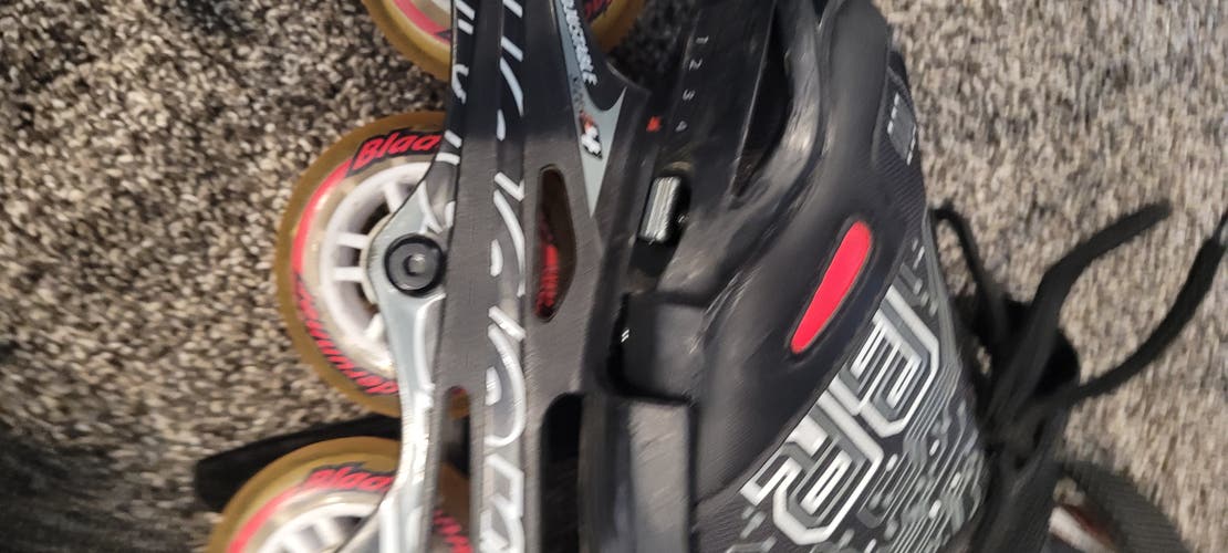 Bladerunner Phoenix Inline Skates Regular Width Size 4 (Used)