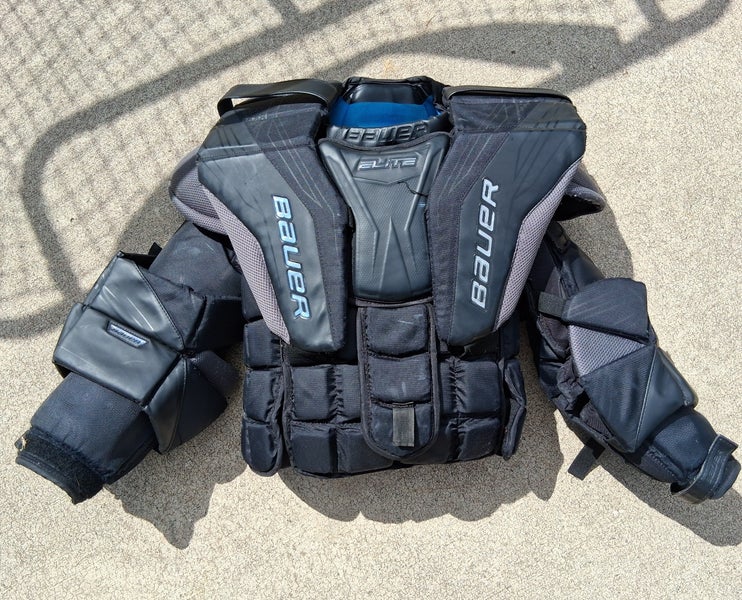 SR Medium Bauer Elite Goalie Chest Protector (Used)
